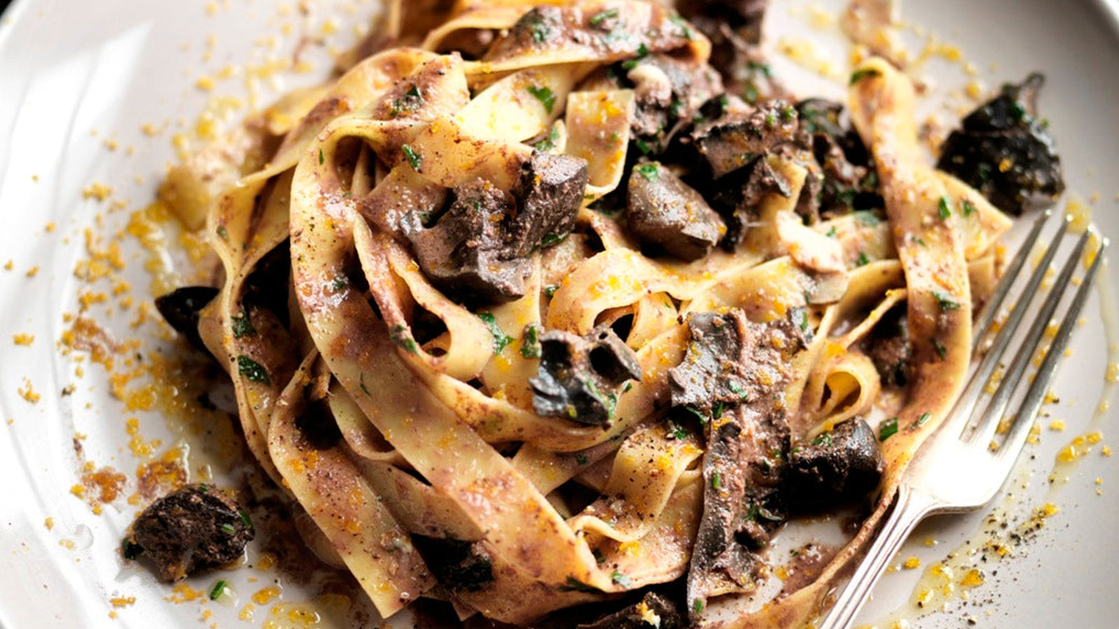 دستور پخت - پاستا پاپاردل با جگر ماهیان خاویاری